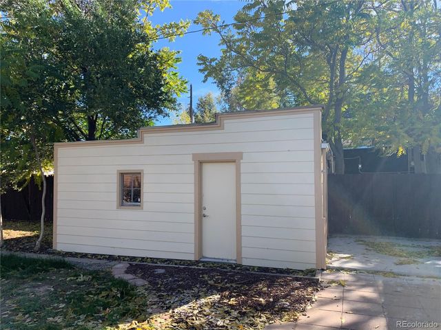 3360 Chase Street, Wheat Ridge, CO 80212