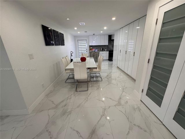 10412 SW 173rd St, Miami, FL 33157