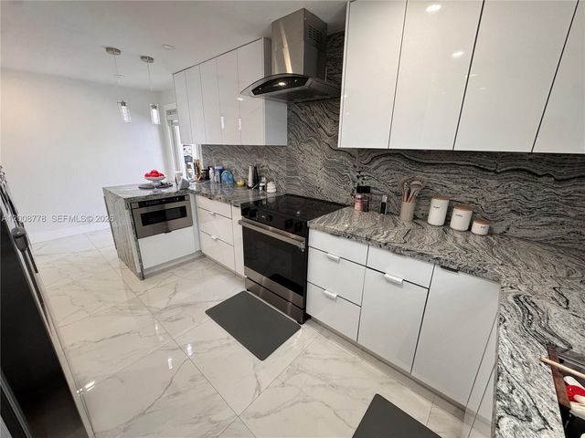 10412 SW 173rd St, Miami, FL 33157