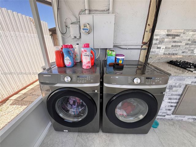 10412 SW 173rd St, Miami, FL 33157