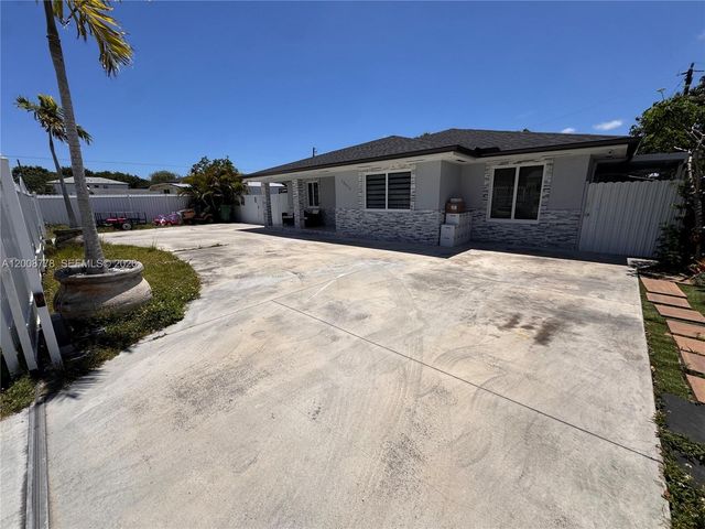 10412 SW 173rd St, Miami, FL 33157