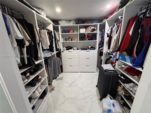 10412 SW 173rd St, Miami, FL 33157