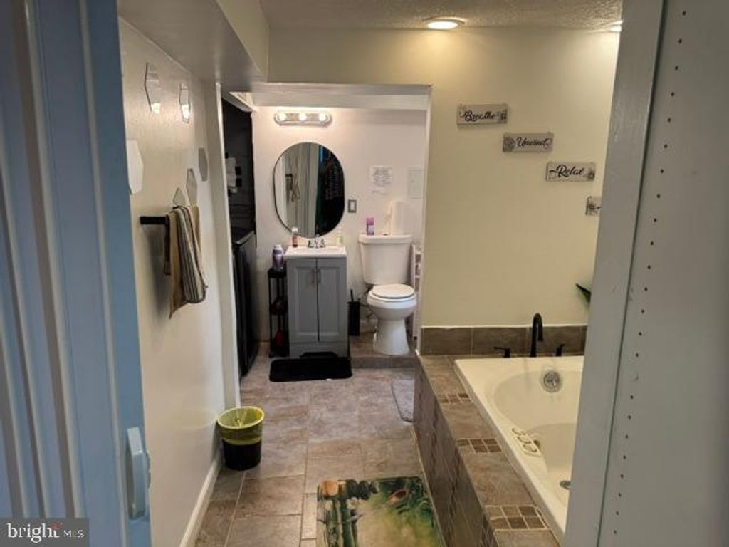 Image 13 of property listing at 4603 RALEIGH RD, Temple Hills, MD 20748