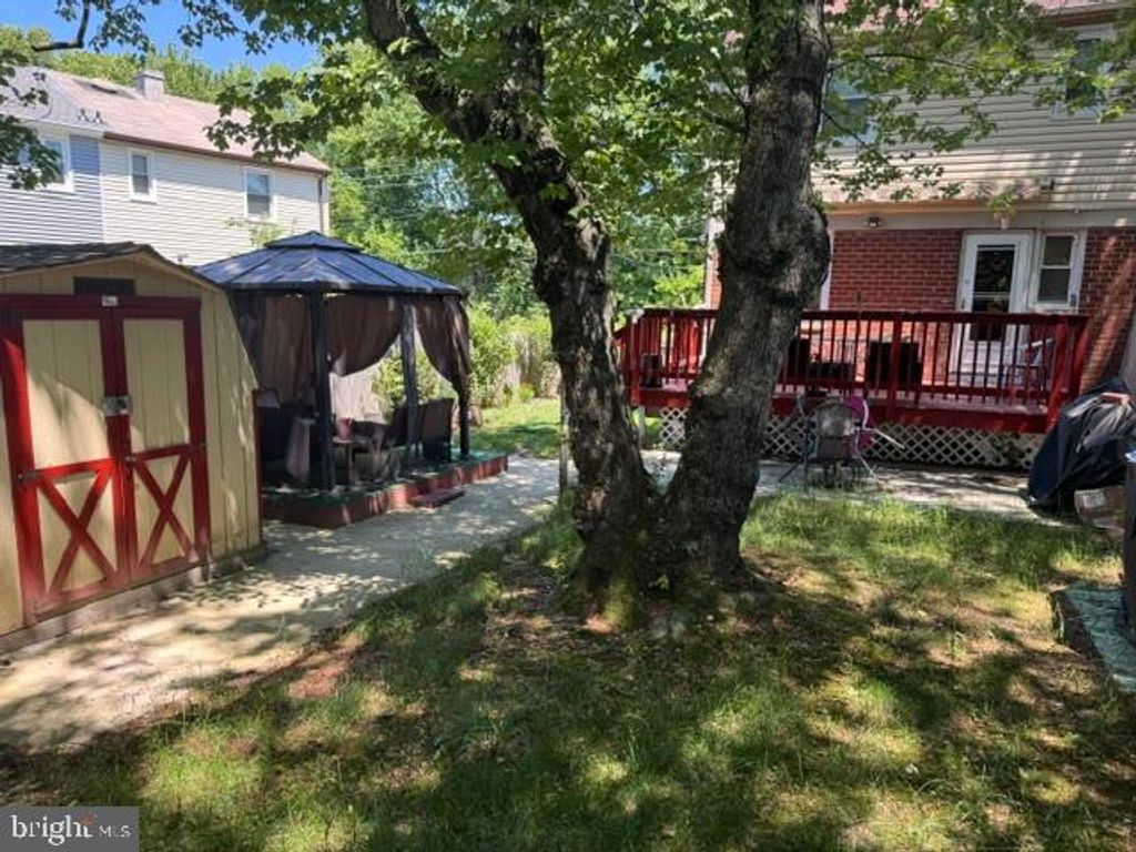 Image 24 of property listing at 4603 RALEIGH RD, Temple Hills, MD 20748