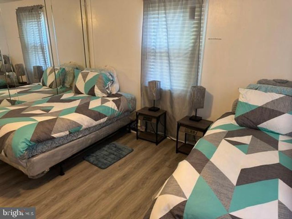 Image 34 of property listing at 4603 RALEIGH RD, Temple Hills, MD 20748