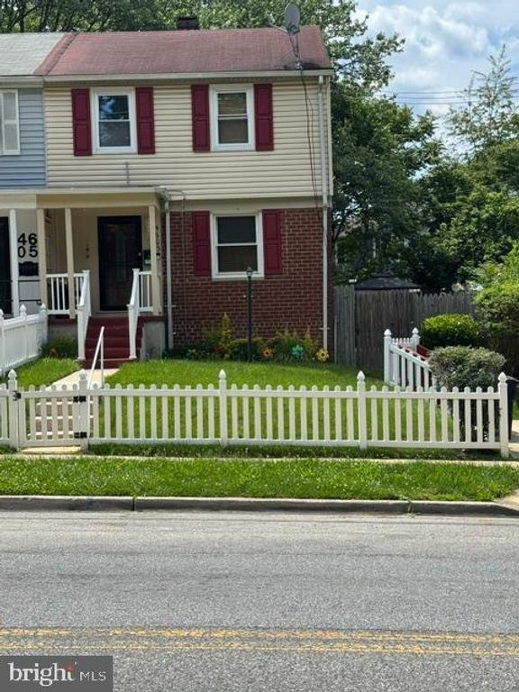 Image 6 of property listing at 4603 RALEIGH RD, Temple Hills, MD 20748