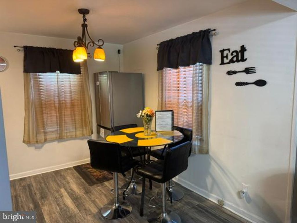 Image 7 of property listing at 4603 RALEIGH RD, Temple Hills, MD 20748