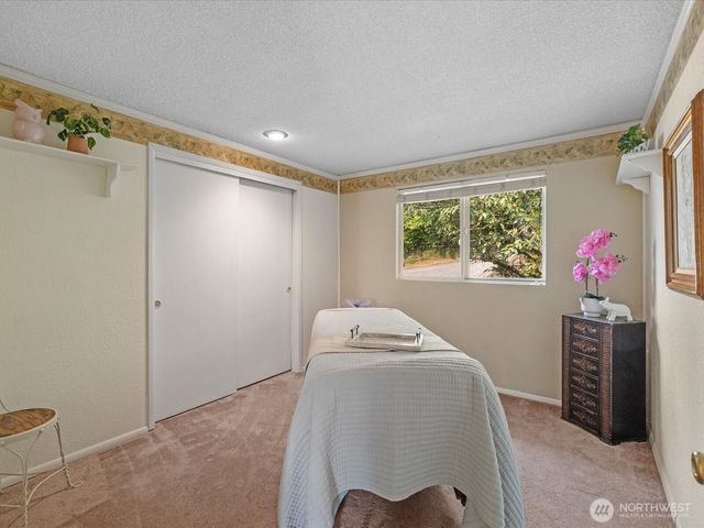 10830 Lake View Drive, Lake Stevens, WA 98258