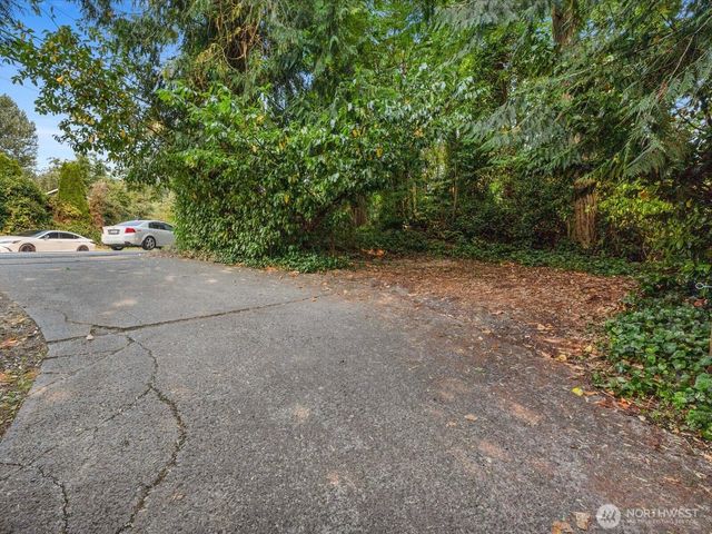 10830 Lake View Drive, Lake Stevens, WA 98258