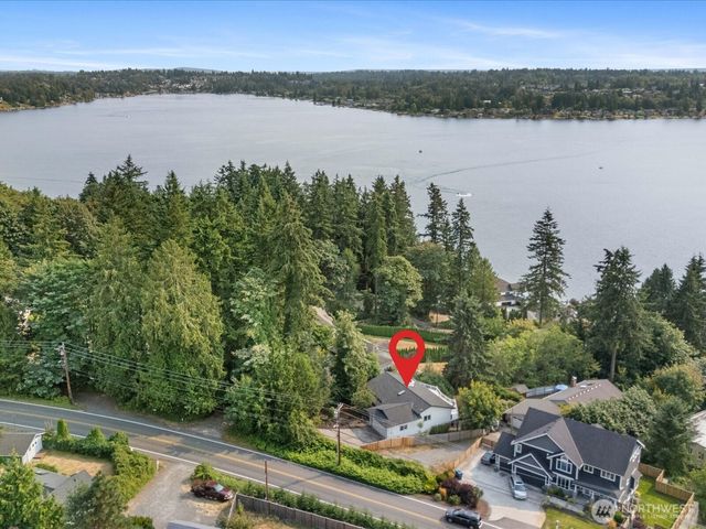10830 Lake View Drive, Lake Stevens, WA 98258