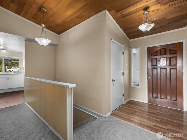 10830 Lake View Drive, Lake Stevens, WA 98258