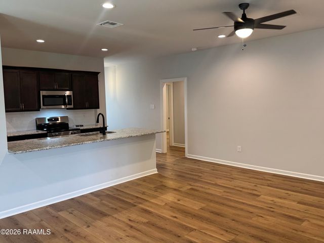 213 Tatum Lane, Youngsville, LA 70592
