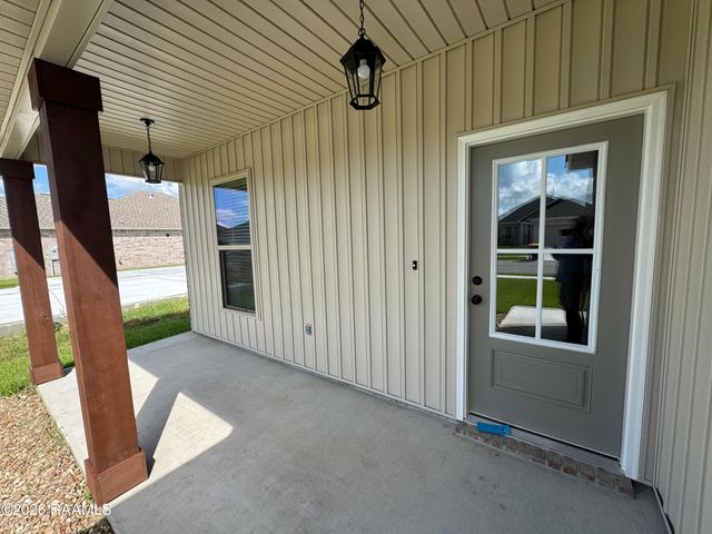 213 Tatum Lane, Youngsville, LA 70592