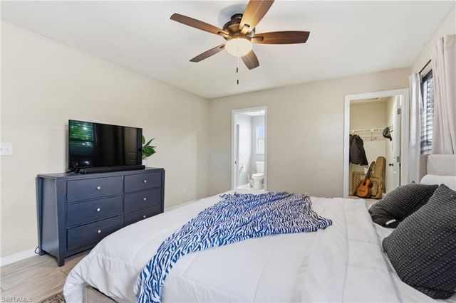 428 33rd TER, Cape Coral, FL 33914