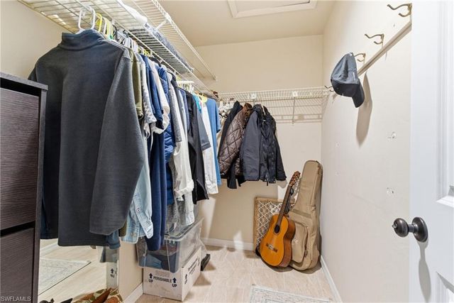 428 33rd TER, Cape Coral, FL 33914