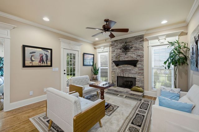 3356 Clovercroft Dr, Murfreesboro, TN 37130