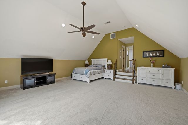 3356 Clovercroft Dr, Murfreesboro, TN 37130