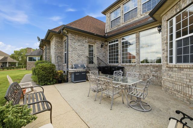 3356 Clovercroft Dr, Murfreesboro, TN 37130