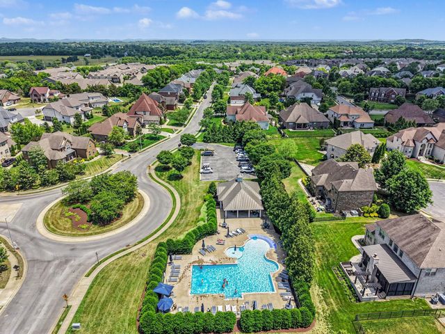 3356 Clovercroft Dr, Murfreesboro, TN 37130