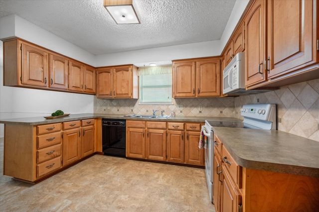 4607 Steeplewood Trail, Arlington, TX 76016