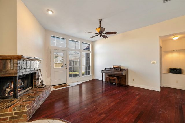 5849 Baker Drive, The Colony, TX 75056