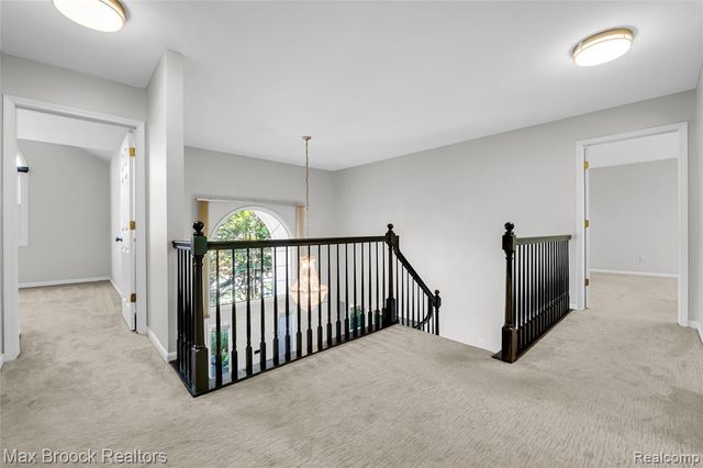 107 Millstone Drive, Troy, MI 48084