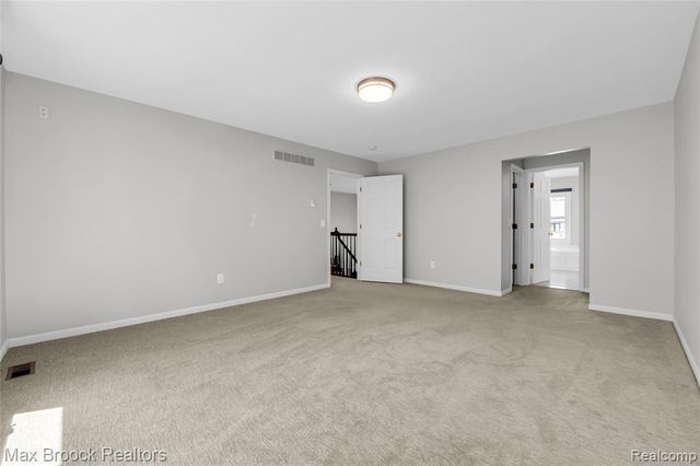 107 Millstone Drive, Troy, MI 48084