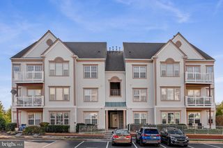 21855 LOCOMOTIVE TER #302, Sterling, VA 20166