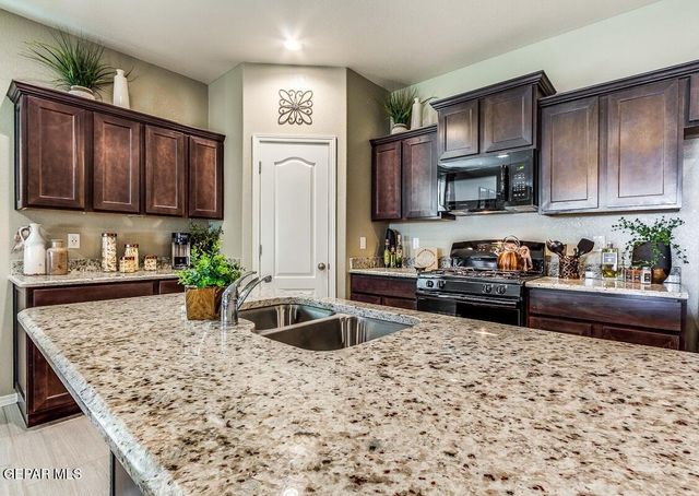 15129 Resolve Drive, El Paso, TX 79938