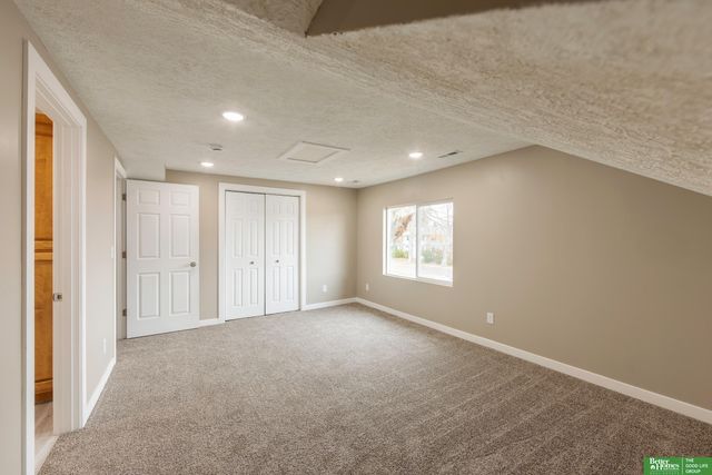 1810 Locust Street, Omaha, NE 68110