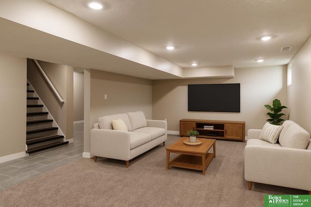 1810 Locust Street, Omaha, NE 68110