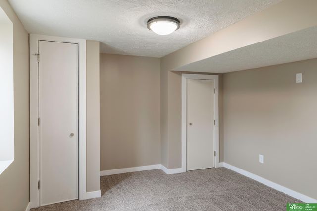 1810 Locust Street, Omaha, NE 68110