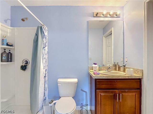 4306 NE 24th PL, Cape Coral, FL 33909