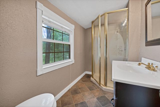 1402 County Road 1030, Corsicana, TX 75110