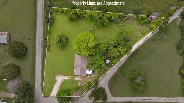 1402 County Road 1030, Corsicana, TX 75110