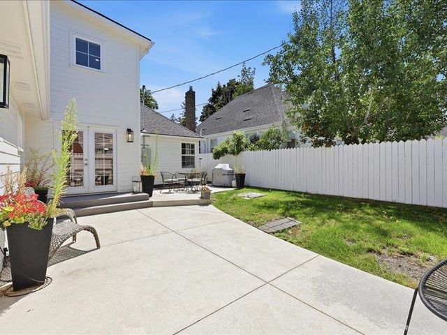 2604 S Post St, Spokane, WA 99203