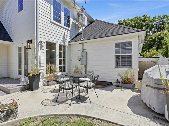2604 S Post St, Spokane, WA 99203
