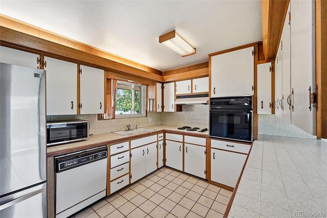3290 Ward Road, Wheat Ridge, CO 80033