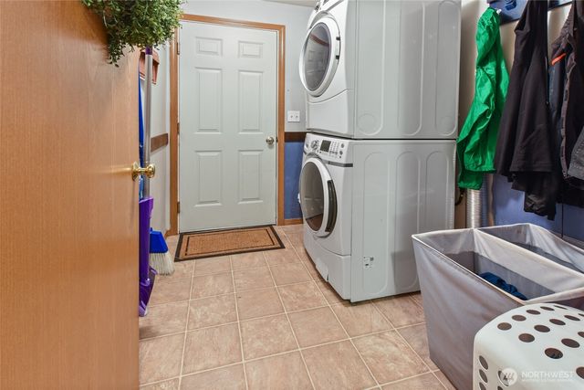 140 SE Foxglove Avenue, Shelton, WA 98584