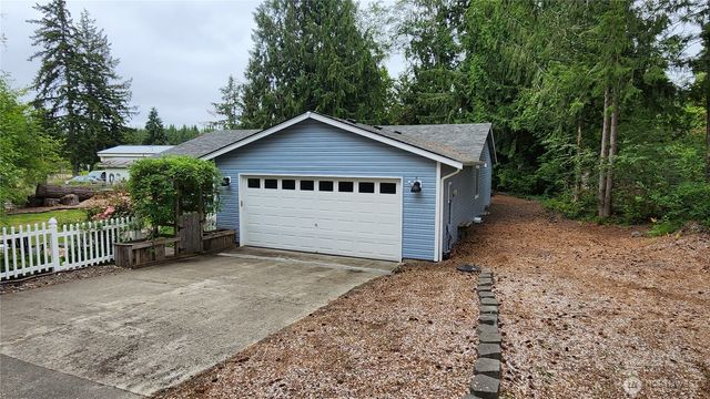 140 SE Foxglove Avenue, Shelton, WA 98584