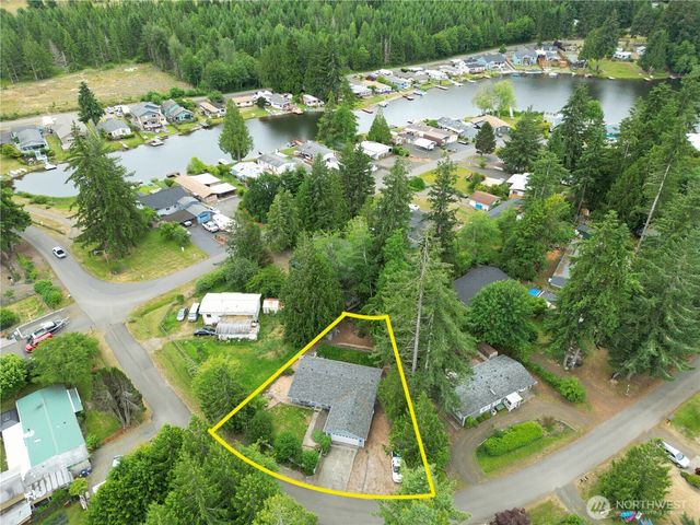 140 SE Foxglove Avenue, Shelton, WA 98584