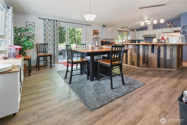 140 SE Foxglove Avenue, Shelton, WA 98584