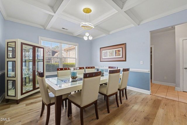 413 Rossendale Drive, Hope Mills, NC 28348