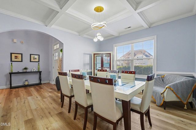 413 Rossendale Drive, Hope Mills, NC 28348