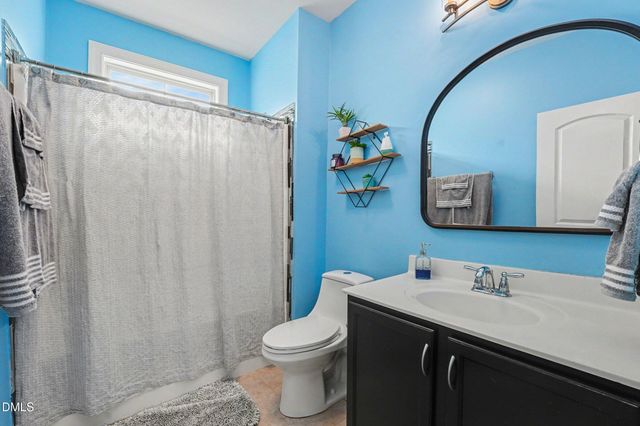 413 Rossendale Drive, Hope Mills, NC 28348