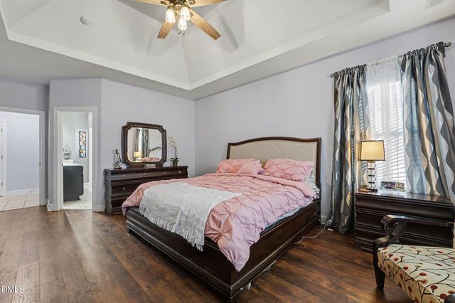 413 Rossendale Drive, Hope Mills, NC 28348