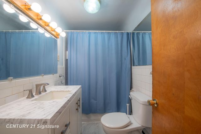 103 Lincoln Drive, Bay City, MI 48706
