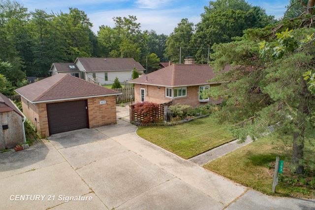 103 Lincoln Drive, Bay City, MI 48706