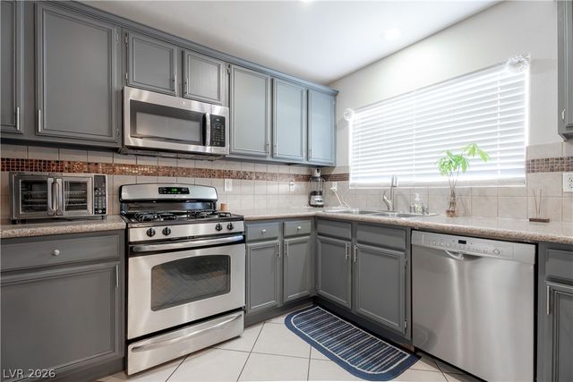 7578 Hope Valley Street, Las Vegas, NV 89139