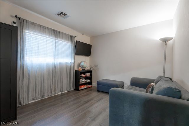 7578 Hope Valley Street, Las Vegas, NV 89139